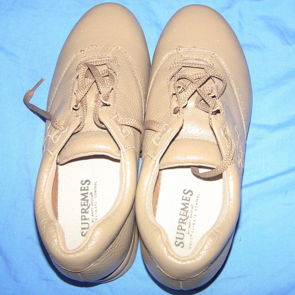Comfortiva Softspots Supremes- Marathon off white (tan) size 9.5M
